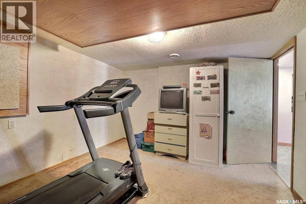 Mcouatt Acreage, Lumsden Rm No. 189, SK - Indoor Photo Showing Gym Room