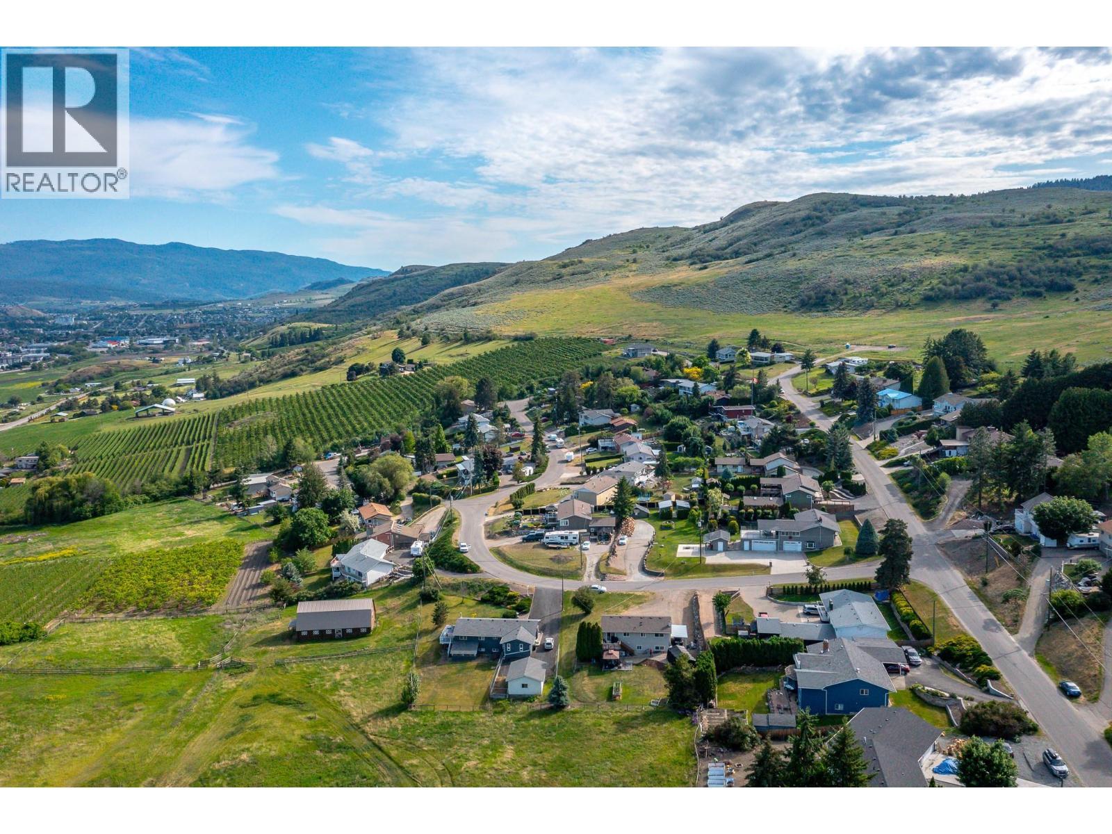6485 Cardinal Road, Vernon, BC - Outdoor With View