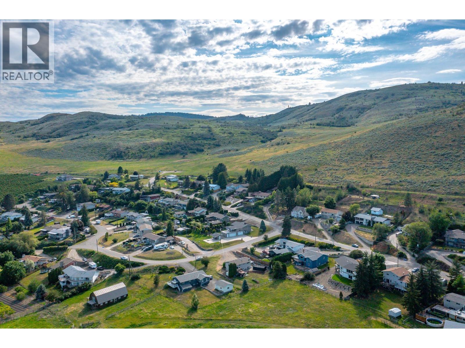 6485 Cardinal Road, Vernon, BC - Outdoor With View