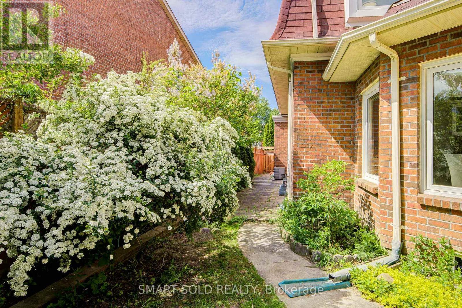 41 Carnforth Drive, Markham, ON - Outdoor