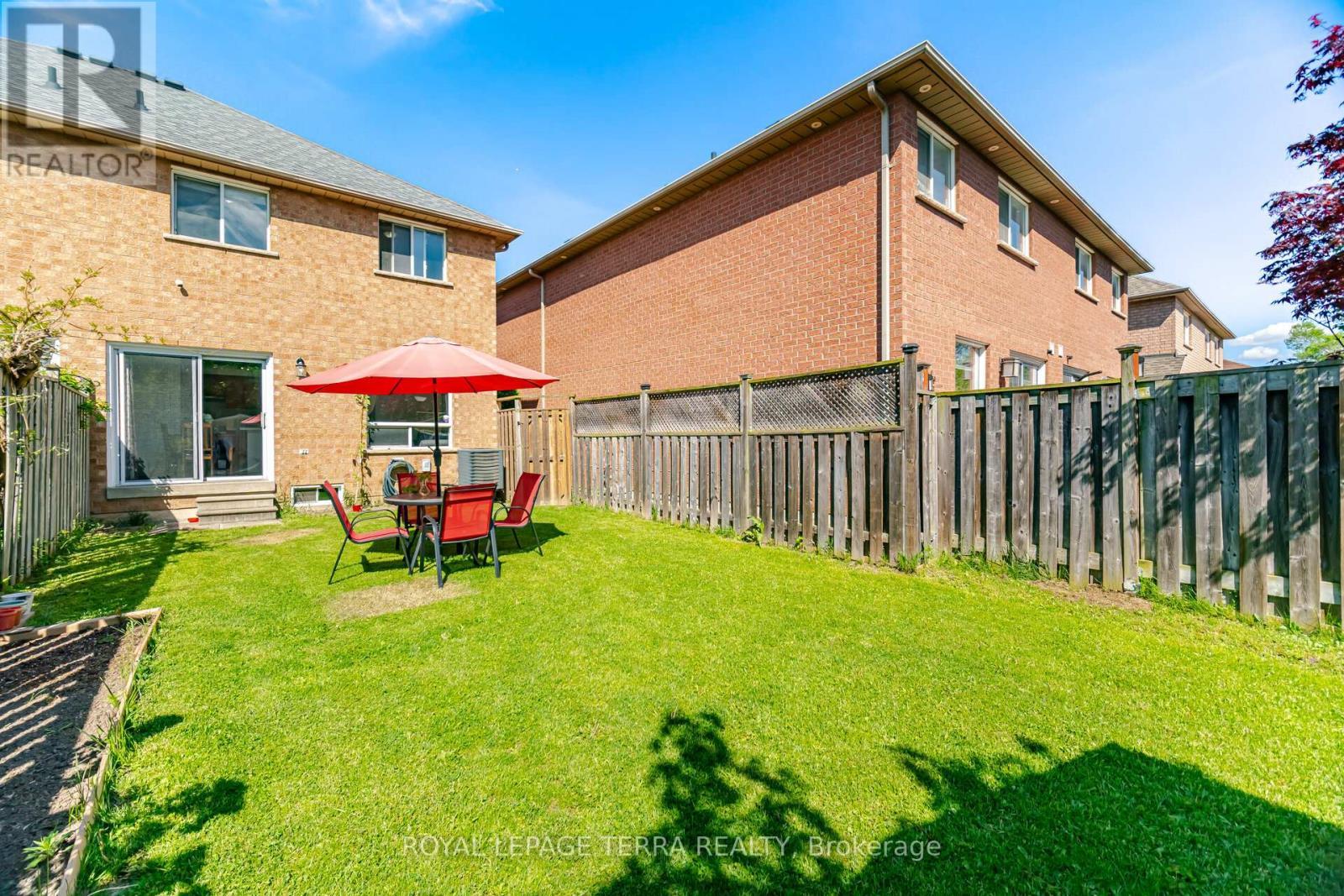 6262 Miriam Way, Mississauga, ON - Outdoor With Exterior