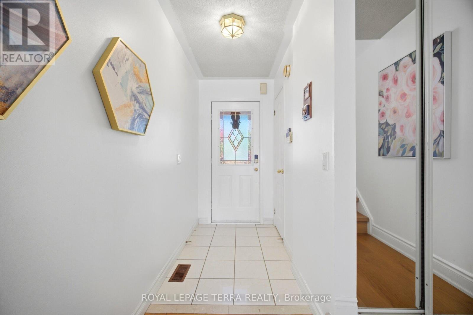 6262 Miriam Way, Mississauga, ON - Indoor Photo Showing Other Room