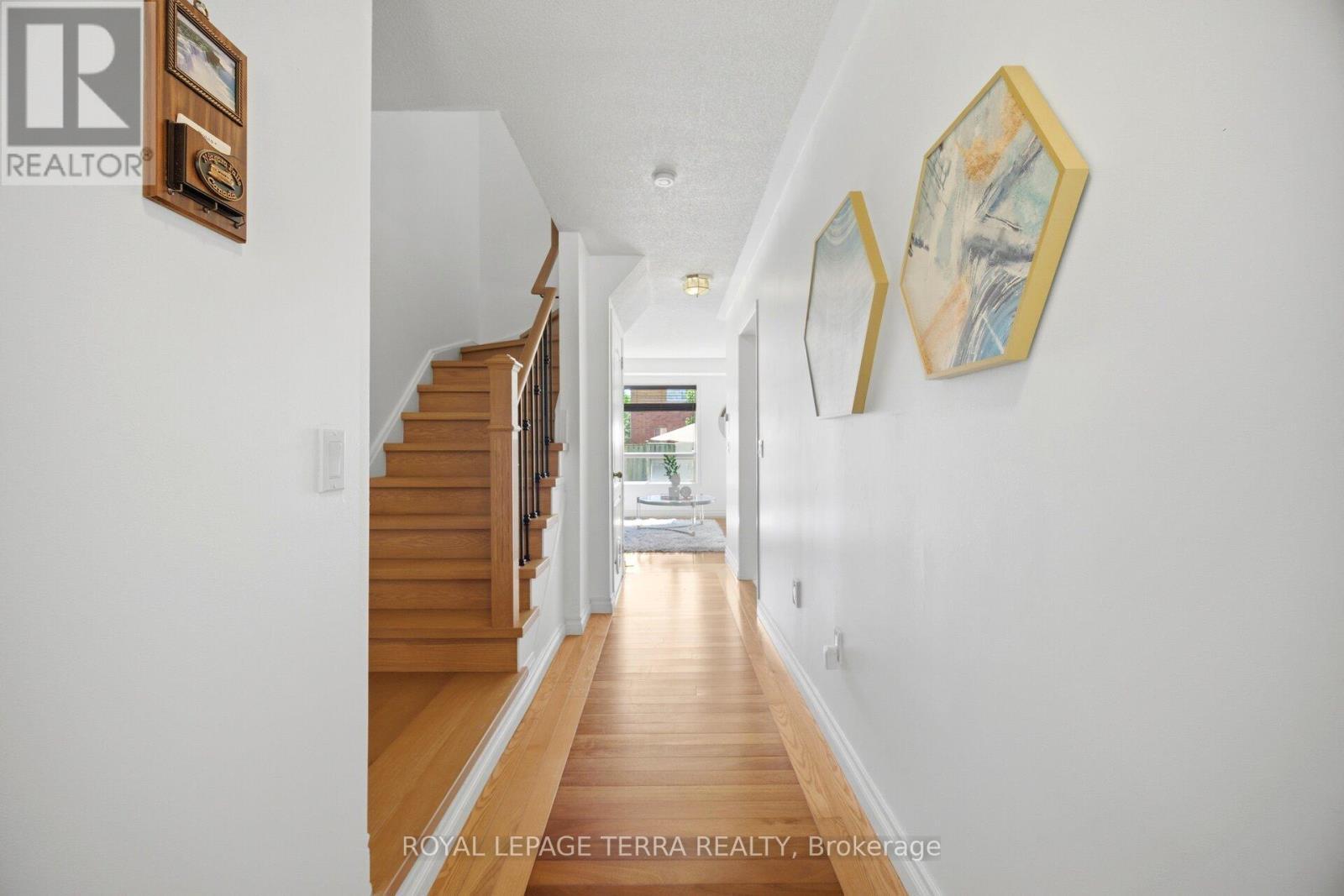 6262 Miriam Way, Mississauga, ON - Indoor Photo Showing Other Room