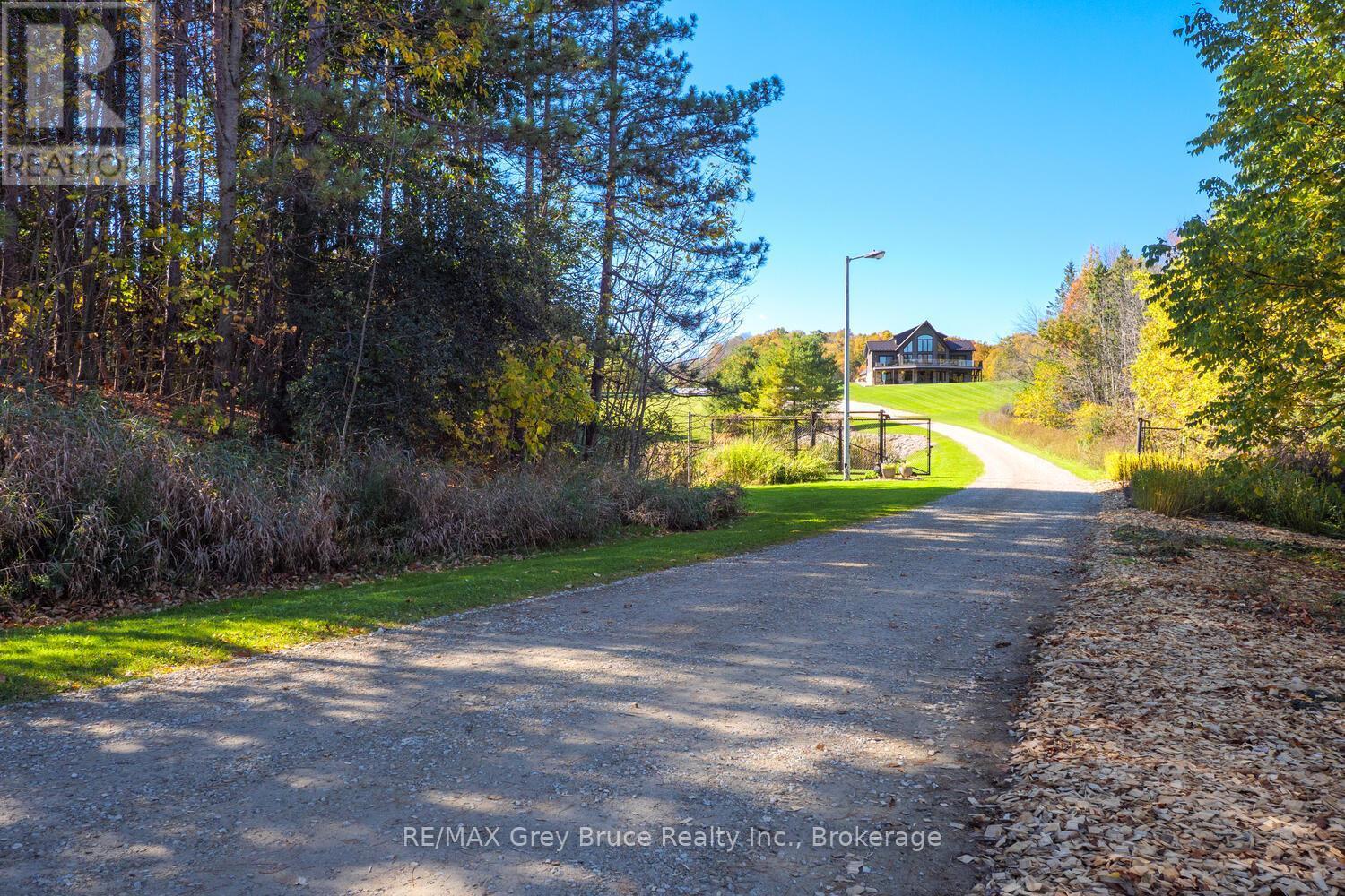 617536 Concession 1 Road, Meaford, ON