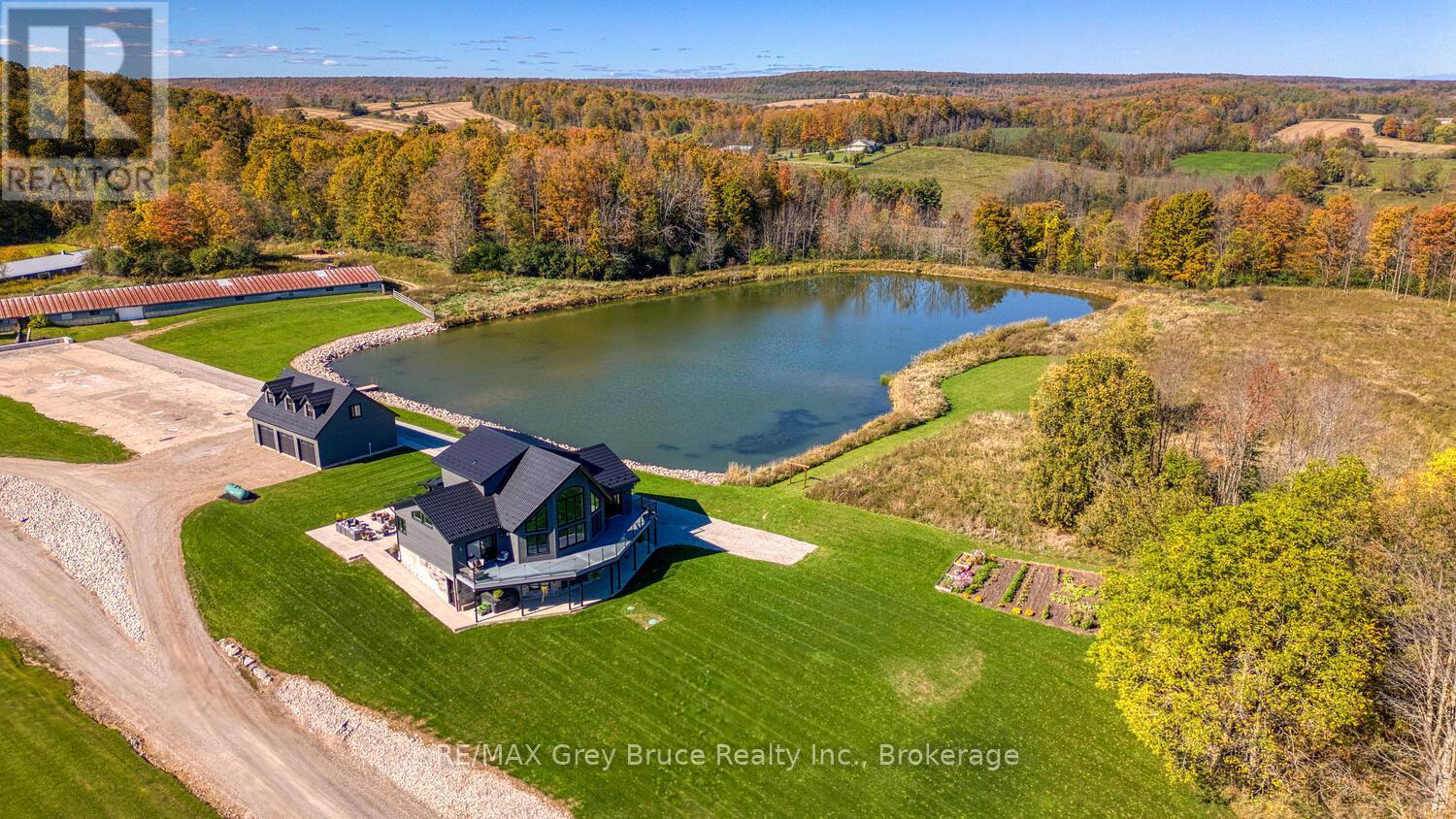 617536 Concession 1 Road, Meaford, ON