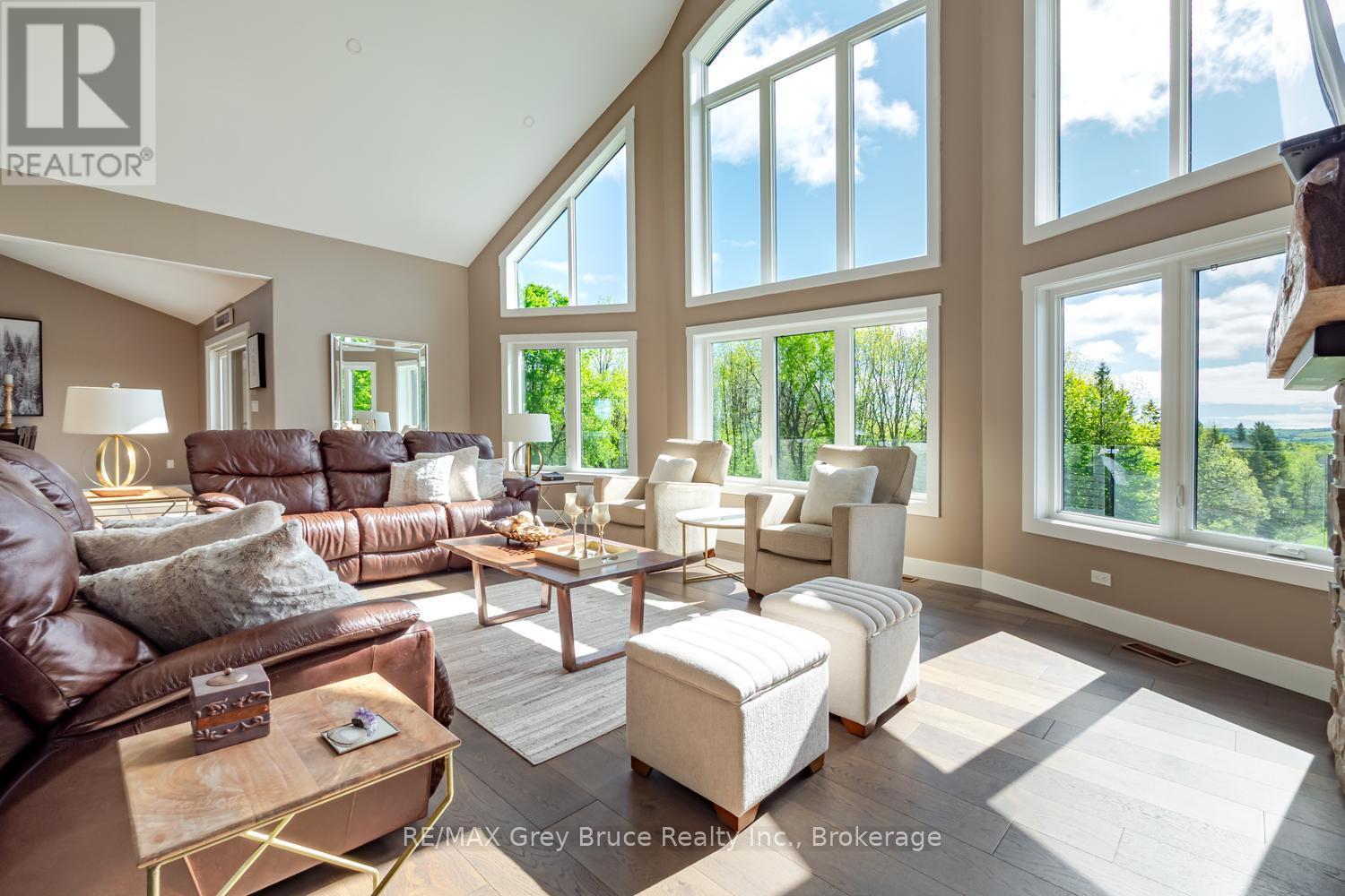 617536 Concession 1 Road, Meaford, ON