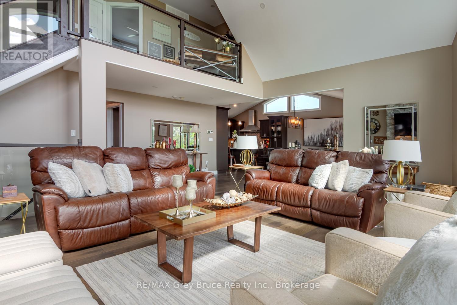 617536 Concession 1 Road, Meaford, ON