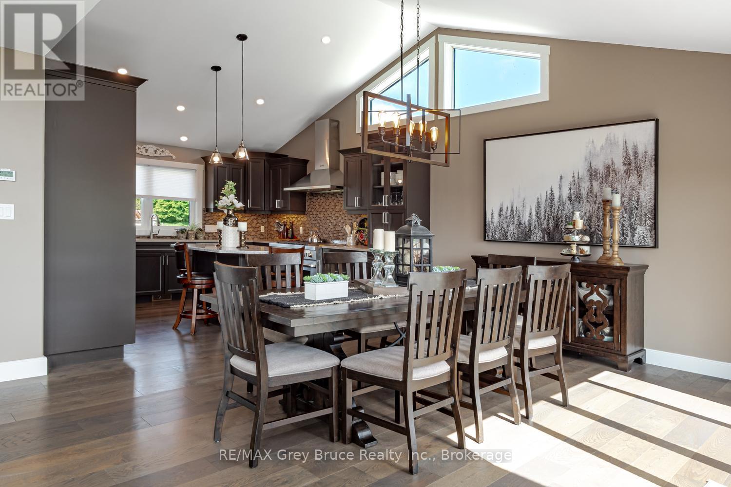 617536 Concession 1 Road, Meaford, ON
