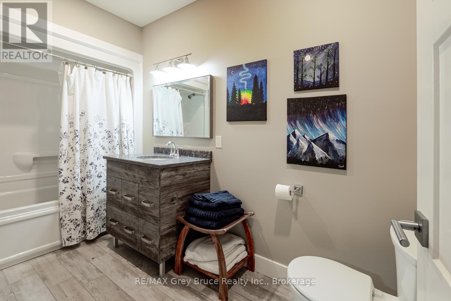 617536 Concession 1 Road, Meaford, ON
