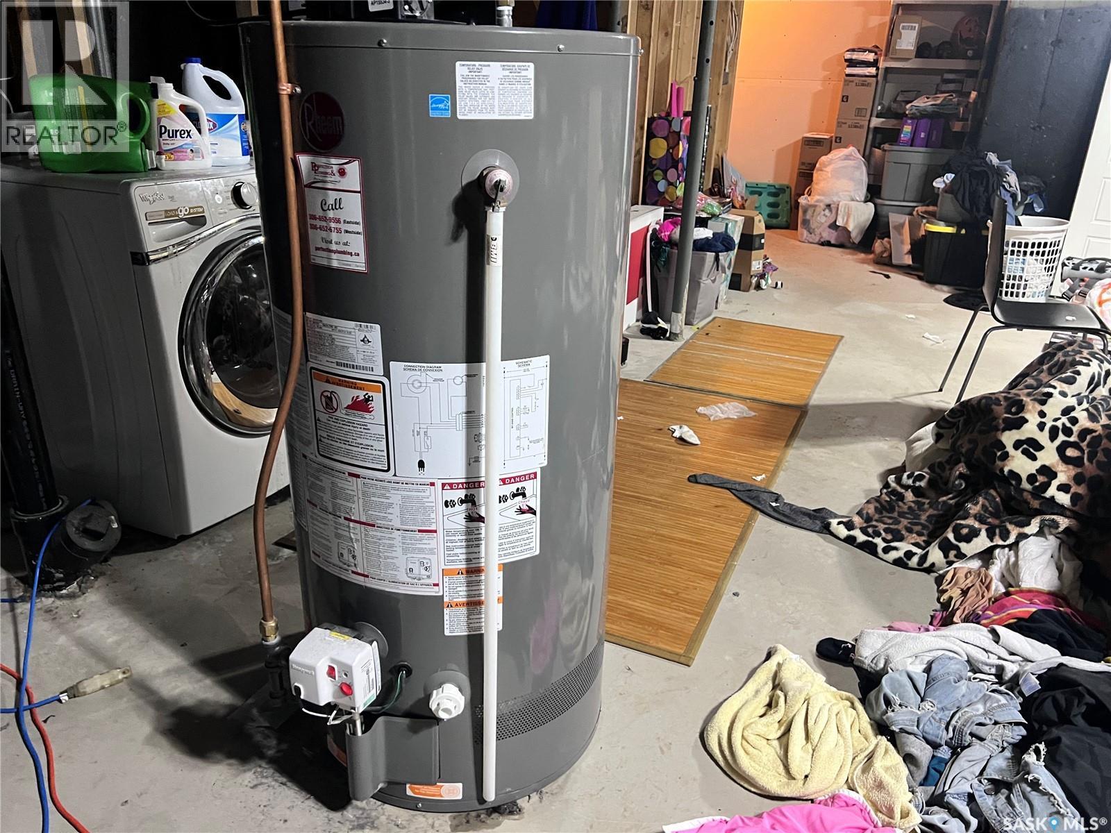 110 Childers Crescent, Saskatoon, SK - Indoor Photo Showing Laundry Room