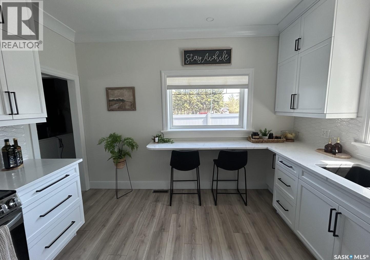 104 Central Boulevard, Nipawin, SK - Indoor Photo Showing Kitchen
