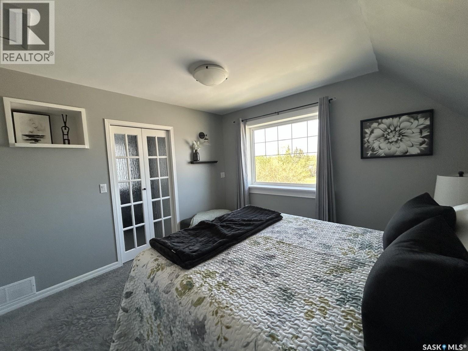 104 Central Boulevard, Nipawin, SK - Indoor Photo Showing Bedroom