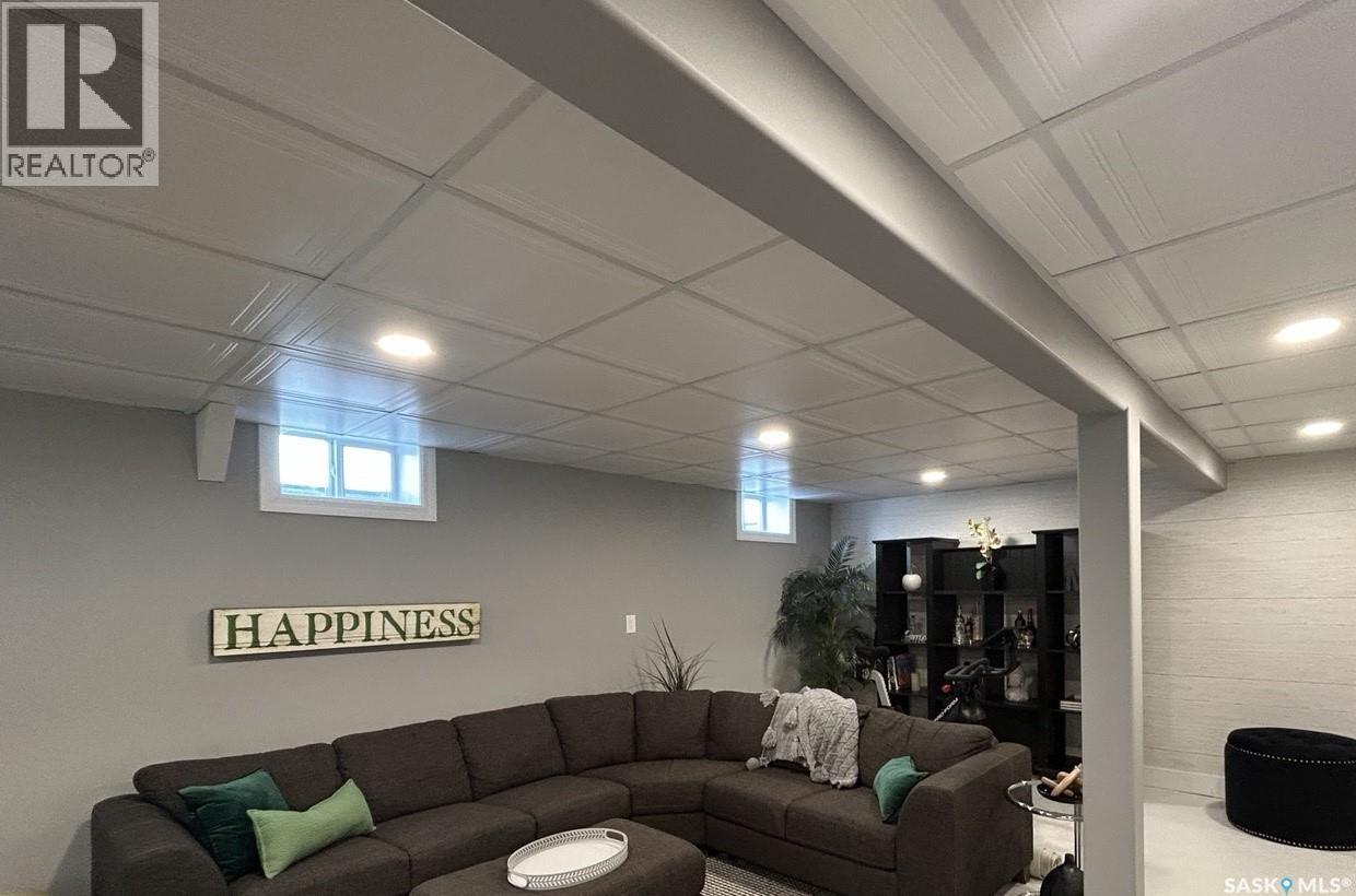 104 Central Boulevard, Nipawin, SK - Indoor Photo Showing Basement
