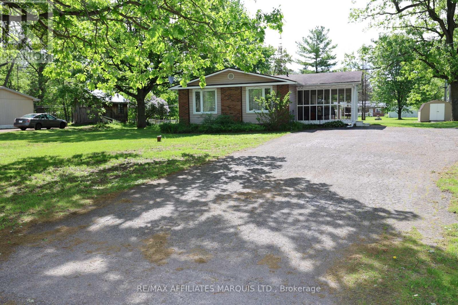 9 Sutton Drive, Edwardsburgh/Cardinal, ON - Outdoor