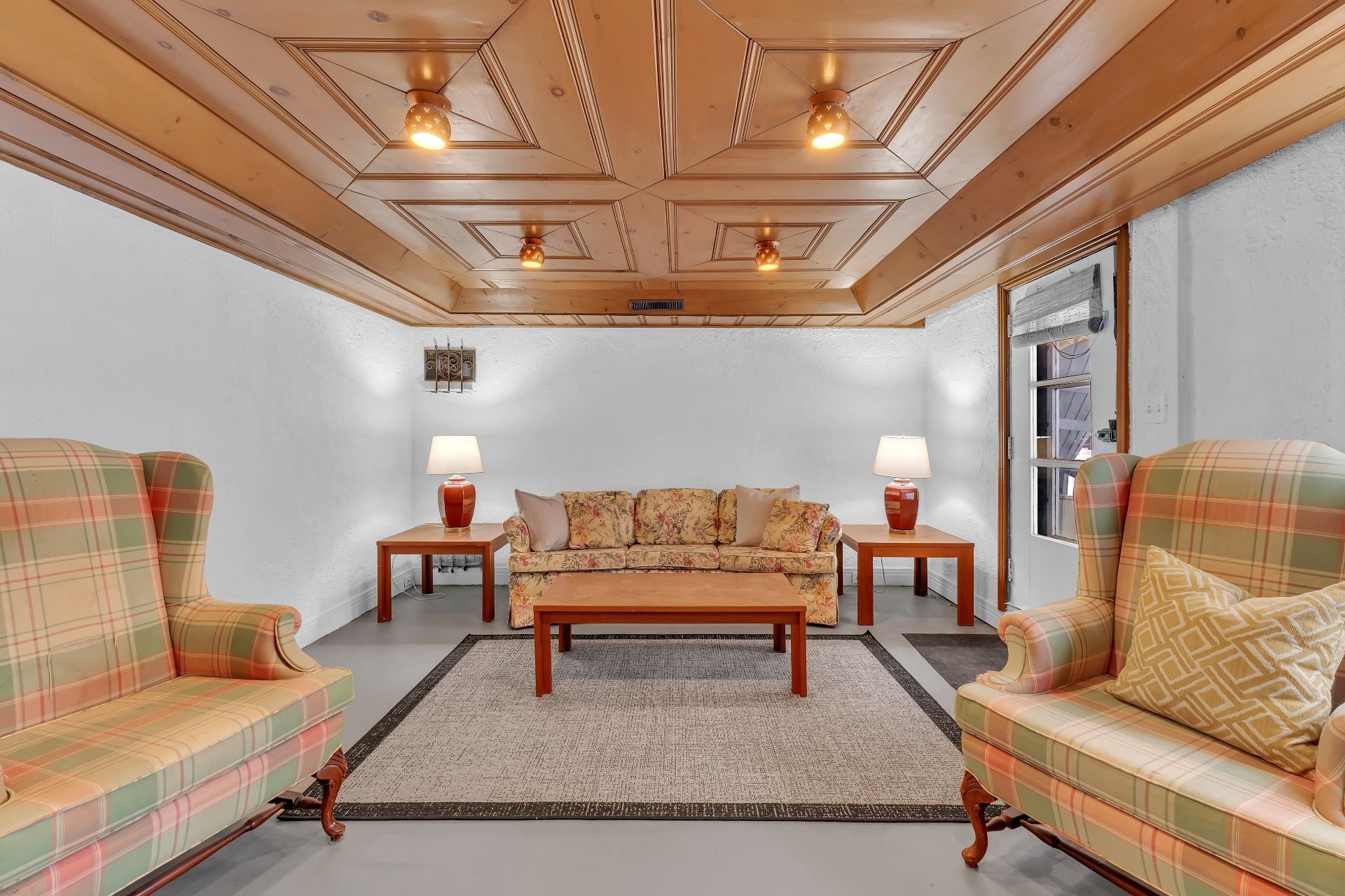 Basement - 22 Av. Coolbreeze, Pointe-Claire, QC