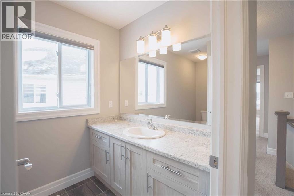 2825 Asima Drive, London, ON - Indoor Photo Showing Bathroom