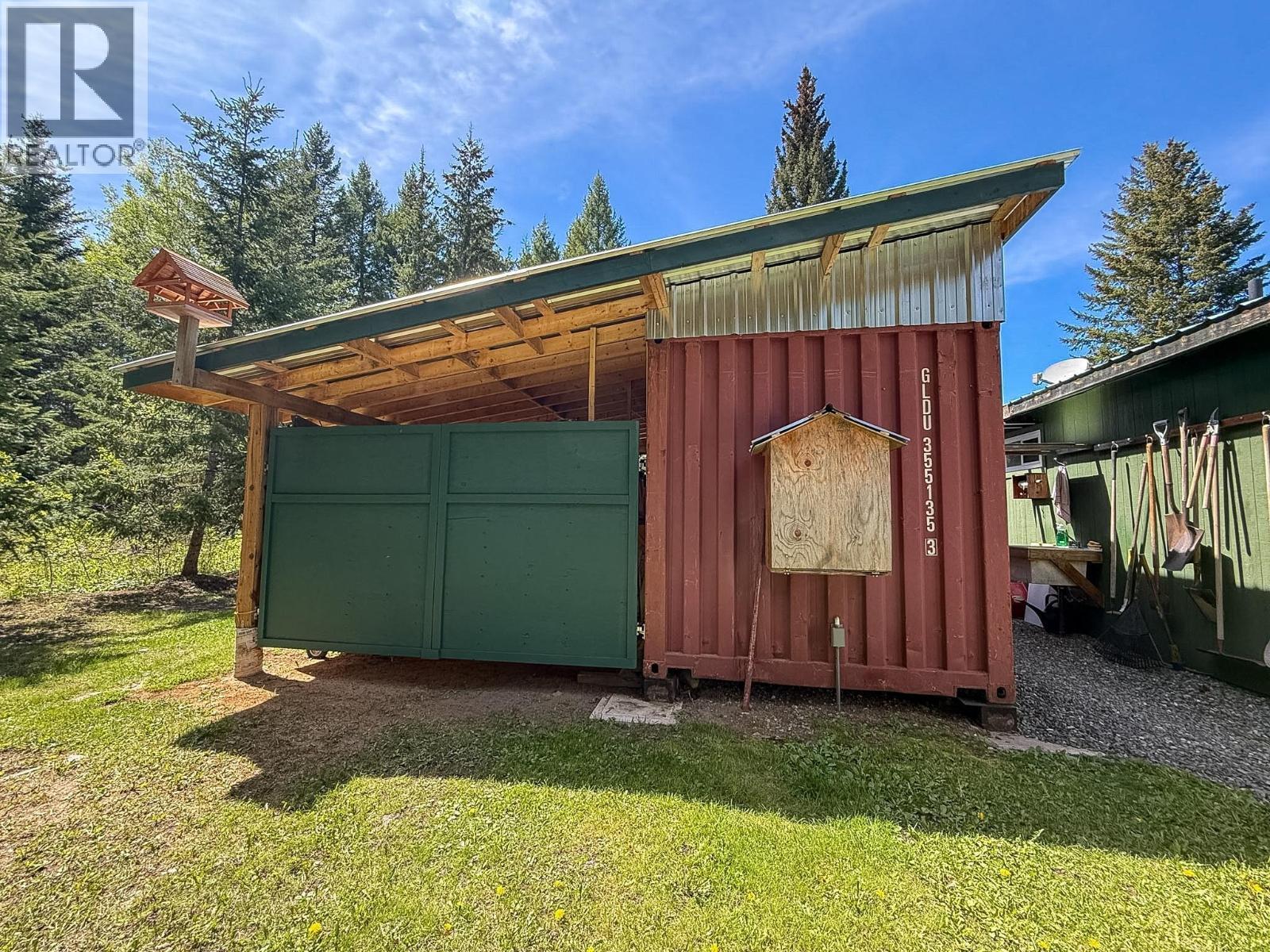 7532 Thomas Point Road, Sheridan Lake, BC - Outdoor
