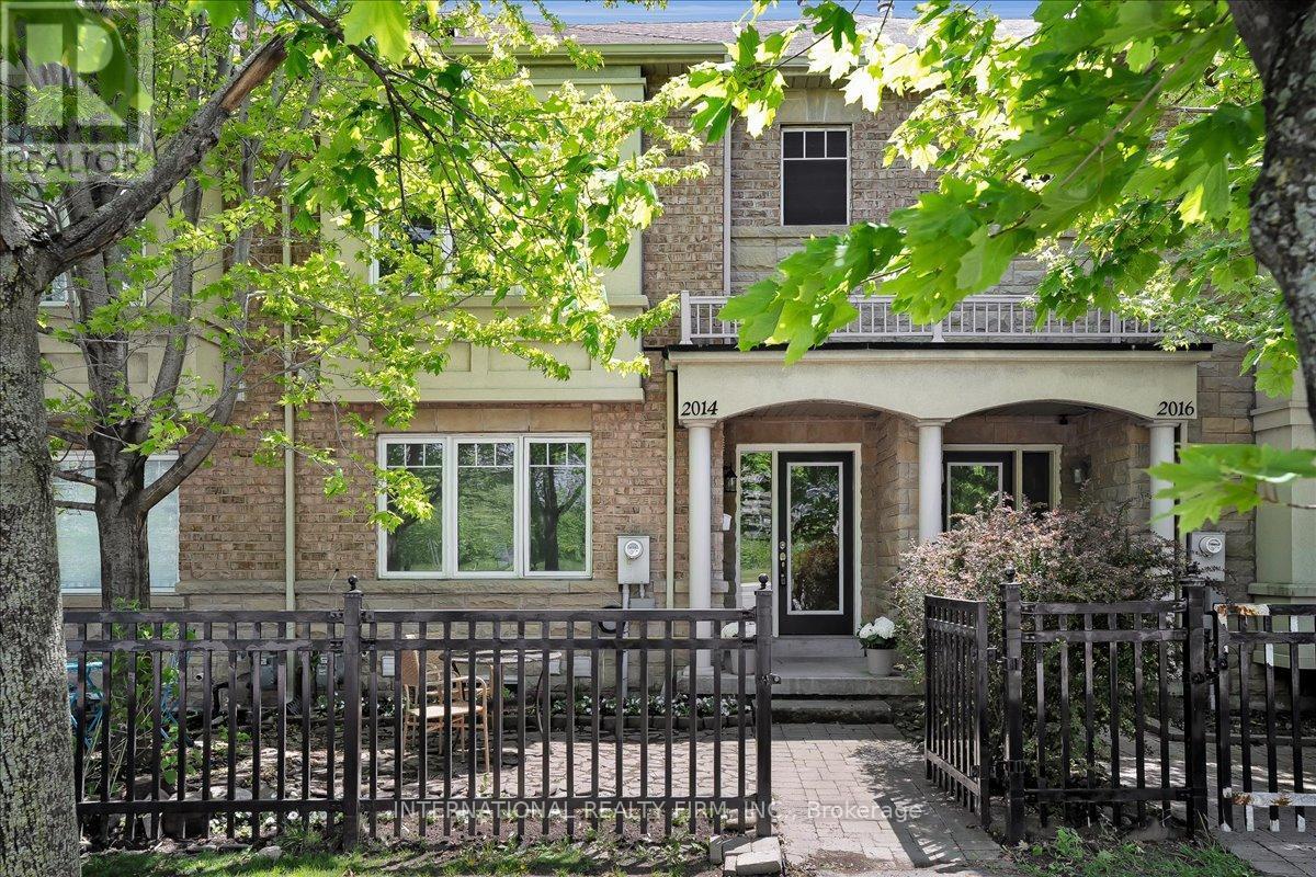 2014 Lakeshore Road W, Mississauga, ON - Outdoor With Deck Patio Veranda