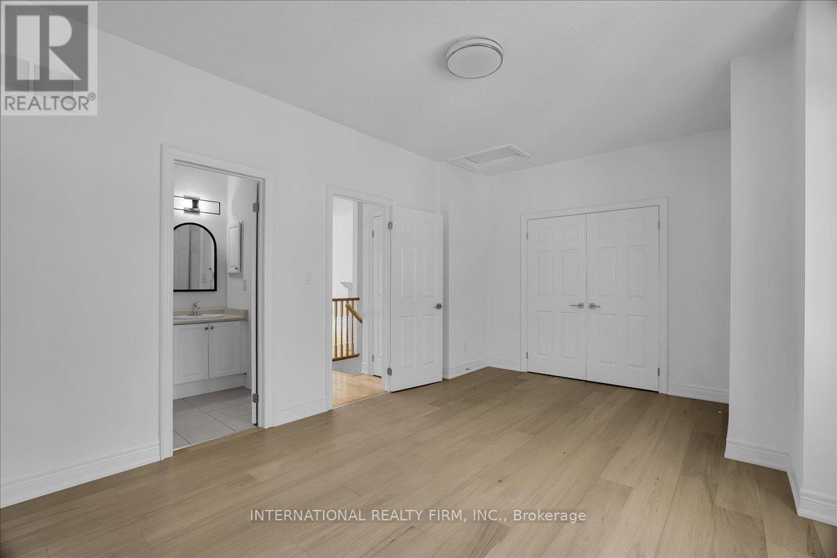 2014 Lakeshore Road W, Mississauga, ON - Indoor Photo Showing Other Room