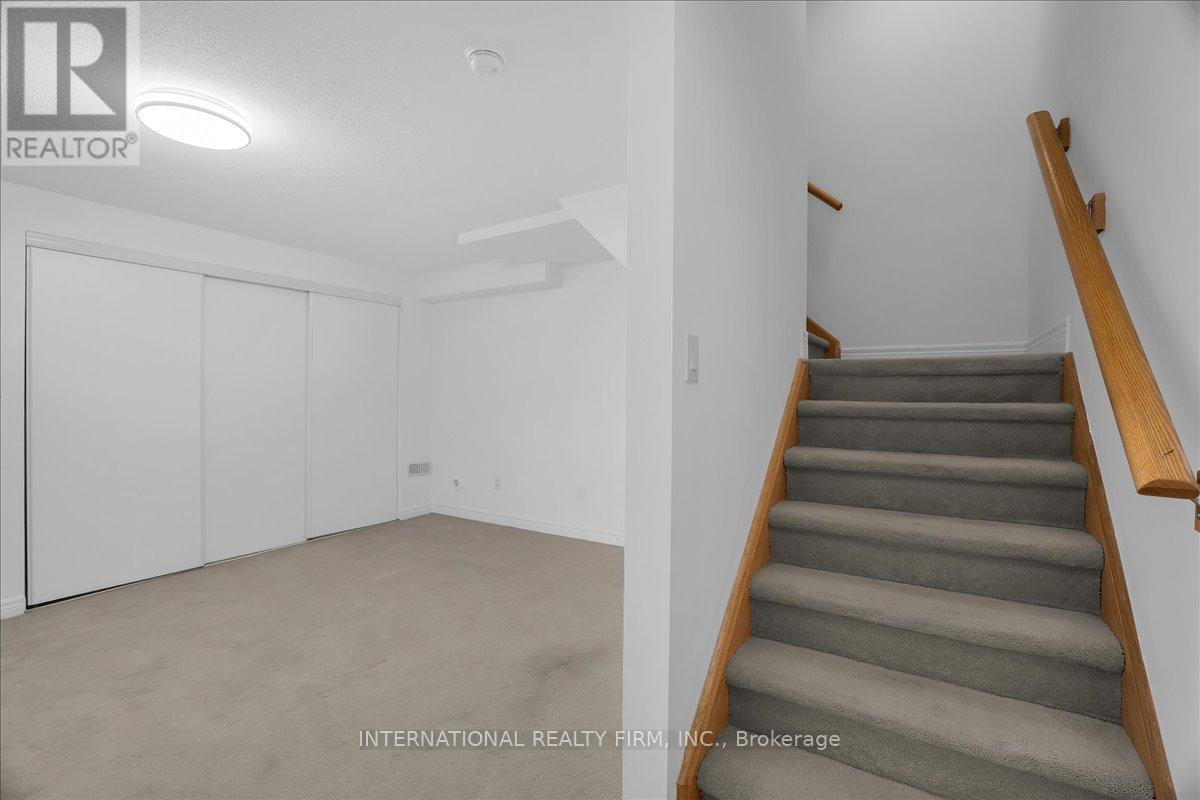 2014 Lakeshore Road W, Mississauga, ON - Indoor Photo Showing Other Room