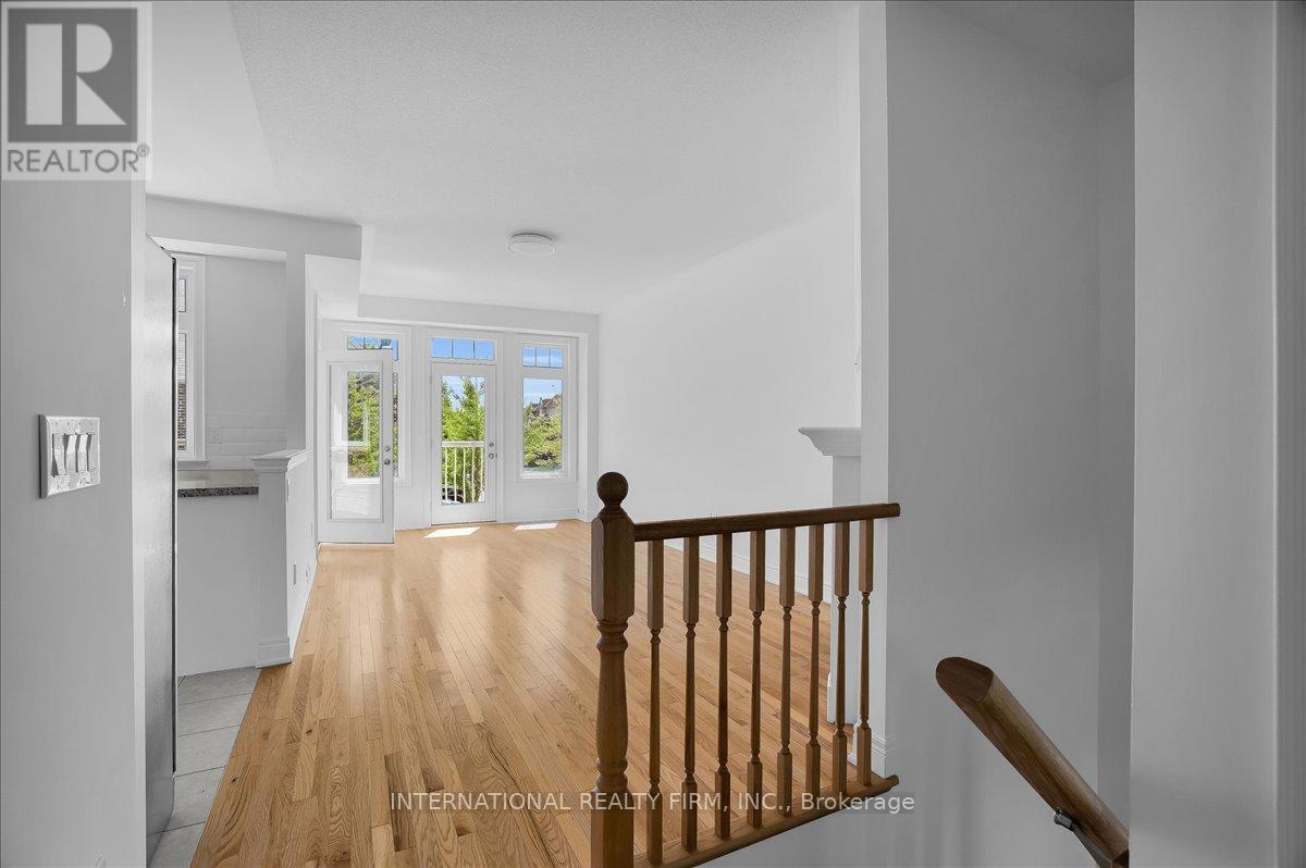 2014 Lakeshore Road W, Mississauga, ON - Indoor Photo Showing Other Room