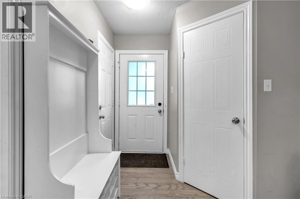 1630 Benjamin Drive, London, ON - Indoor Photo Showing Other Room