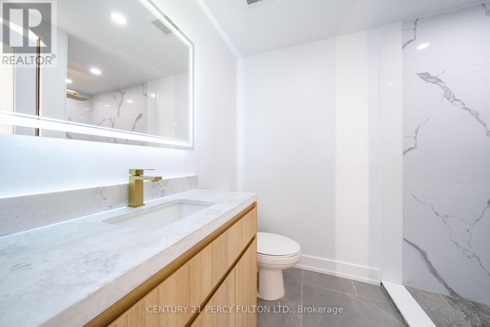 1611 Geta Circle, Pickering, ON - Indoor Photo Showing Bathroom