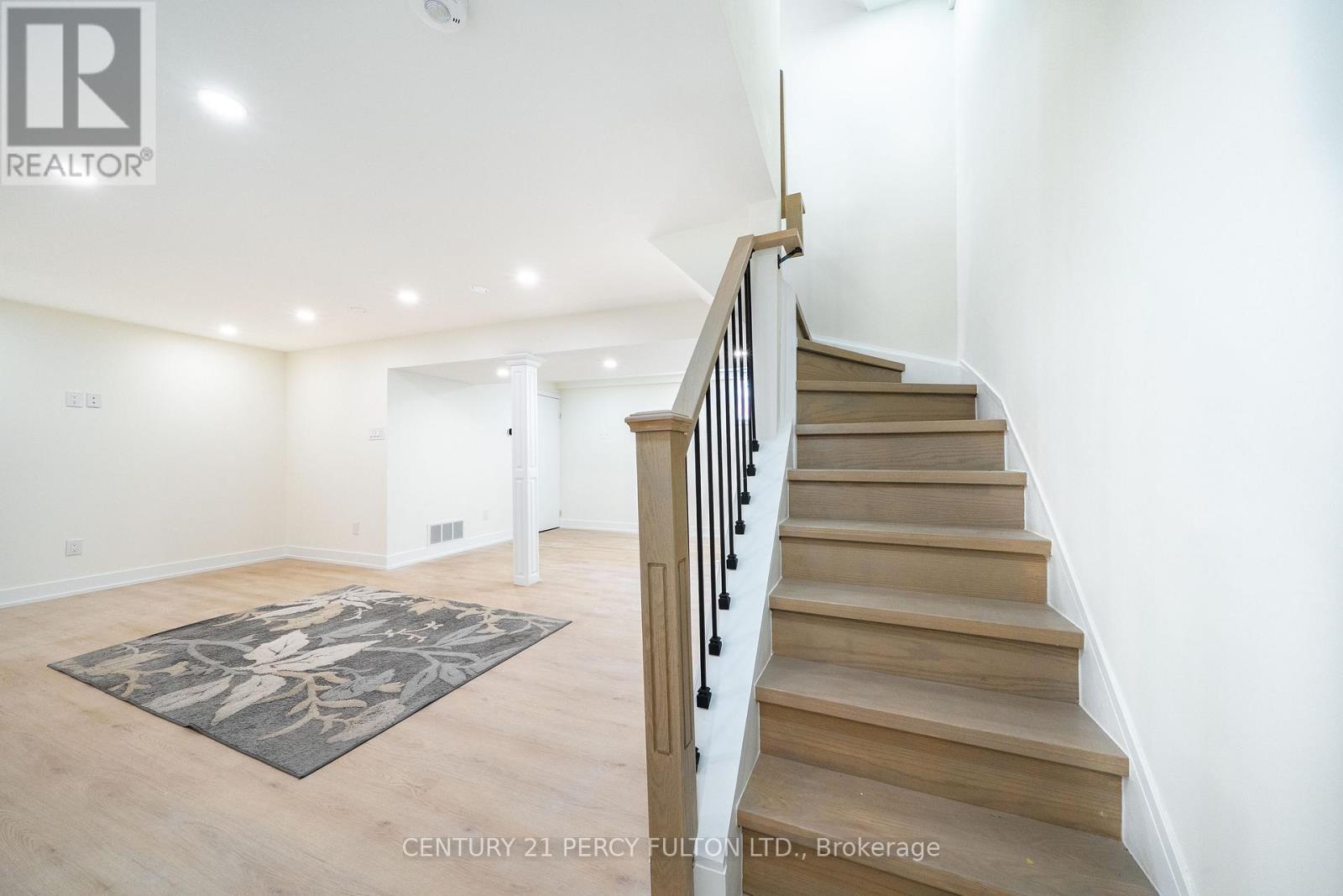 1611 Geta Circle, Pickering, ON - Indoor Photo Showing Other Room