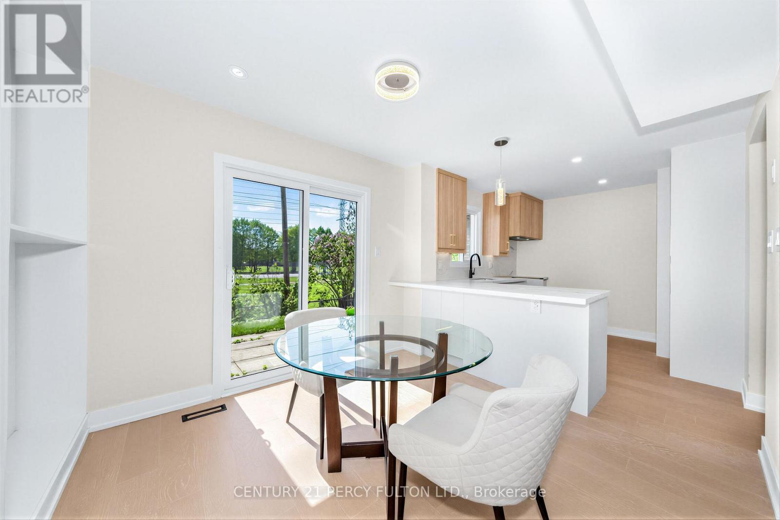 1611 Geta Circle, Pickering, ON - Indoor Photo Showing Other Room