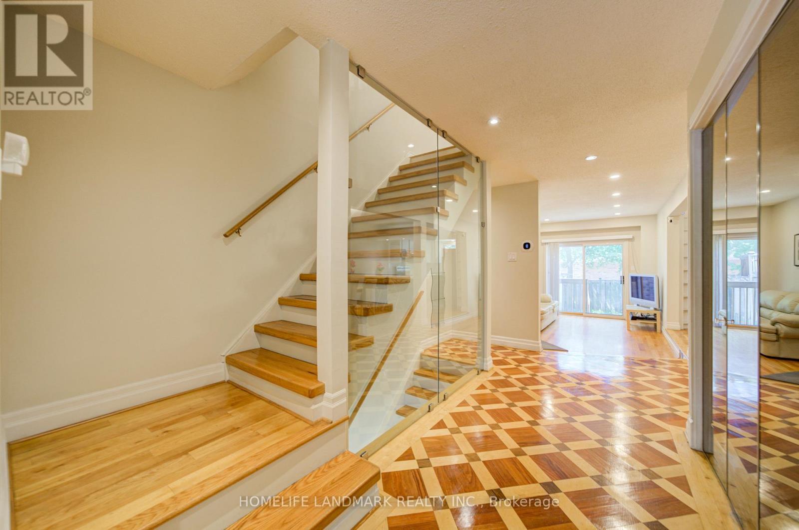 7 - 3345 Silverado Drive, Mississauga, ON - Indoor Photo Showing Other Room
