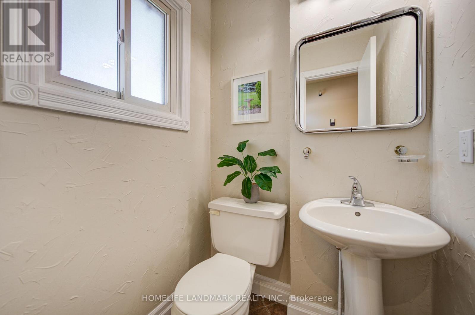 7 - 3345 Silverado Drive, Mississauga, ON - Indoor Photo Showing Bathroom
