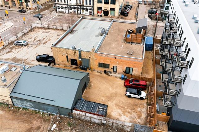 251 Princess St, Winnipeg, MB