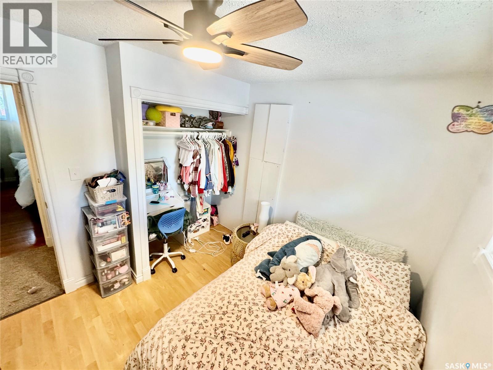 1410 4Th Avenue N, Regina, SK