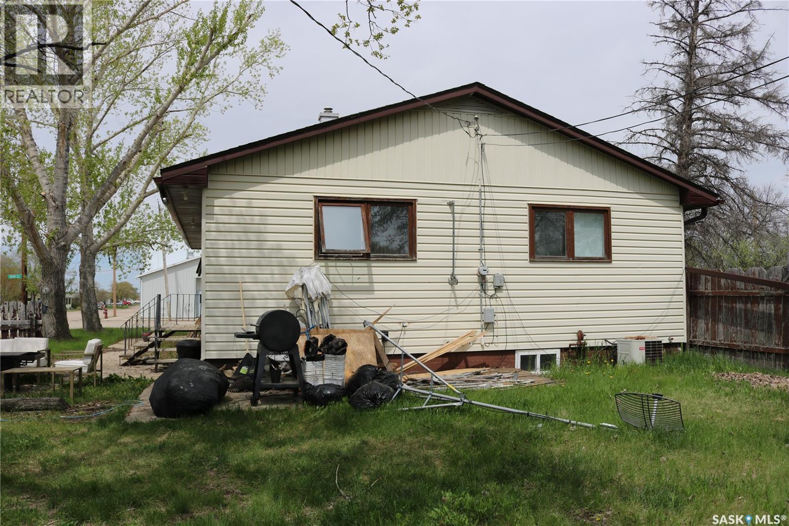 202 Main Street, Young, SK - Outdoor With Exterior