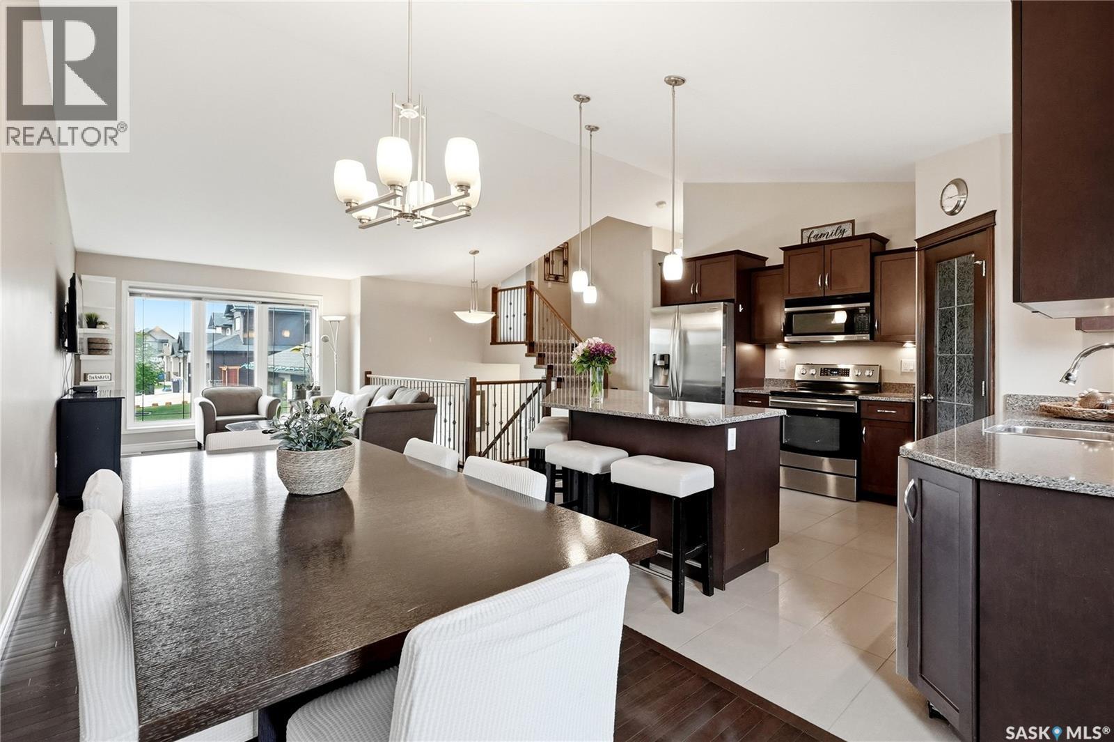 627 Paton Way, Saskatoon, SK - Indoor