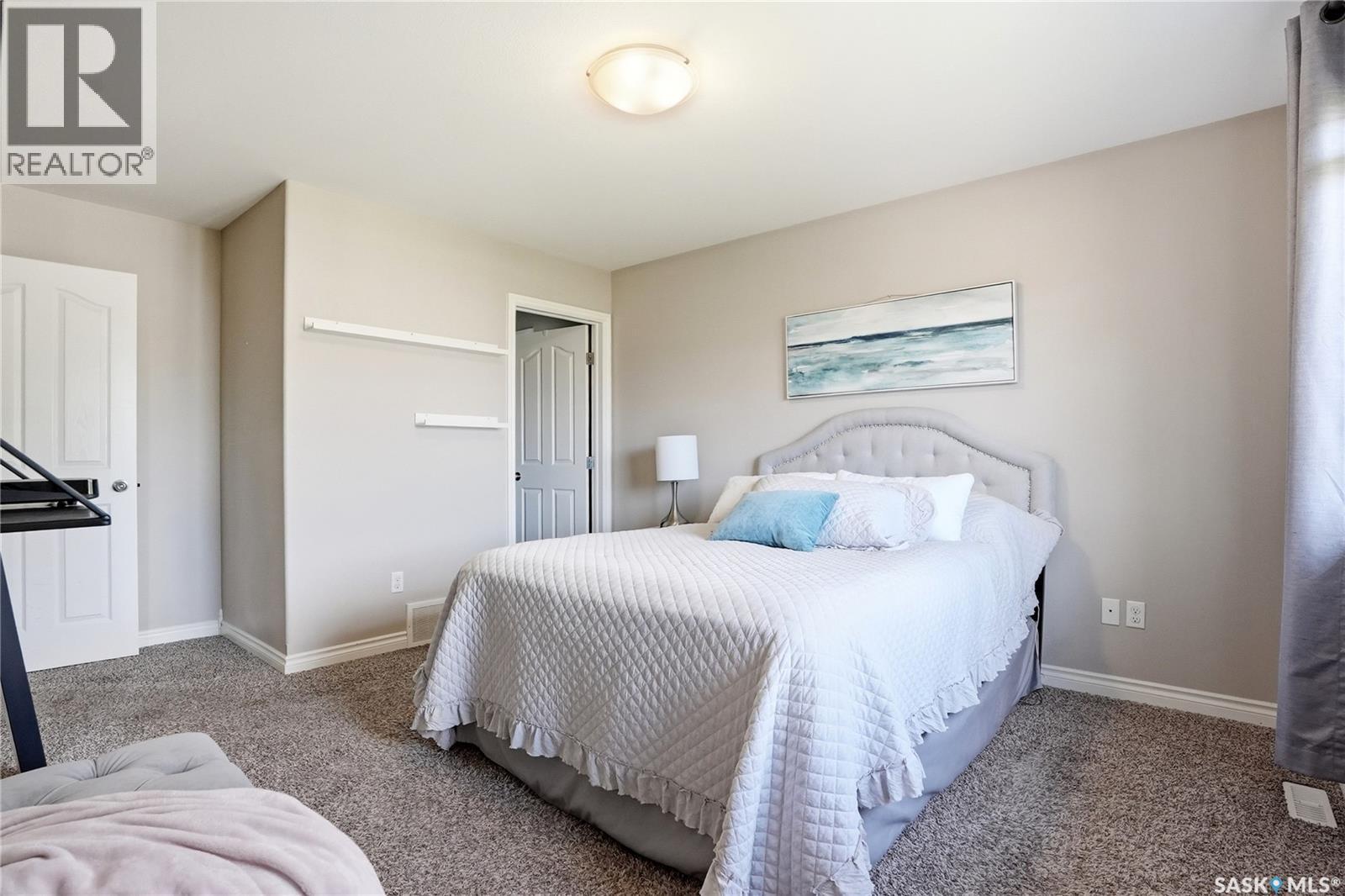 627 Paton Way, Saskatoon, SK - Indoor Photo Showing Bedroom