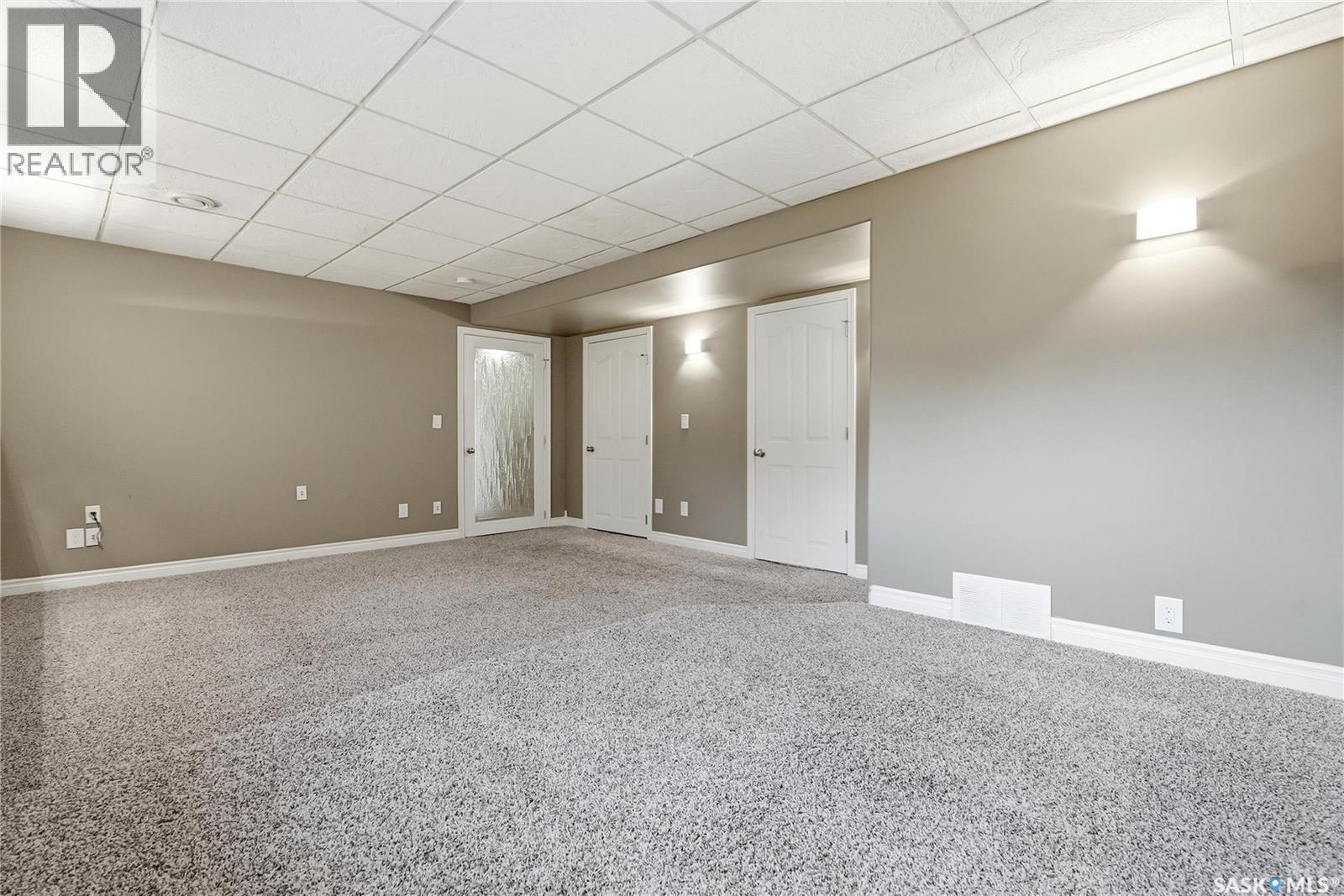 627 Paton Way, Saskatoon, SK - Indoor Photo Showing Other Room
