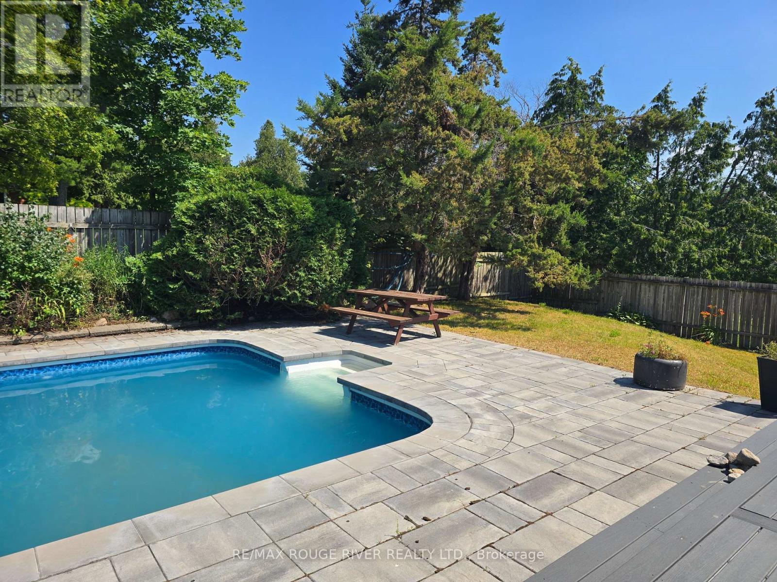 264 Clonakilty Line, Selwyn, ON