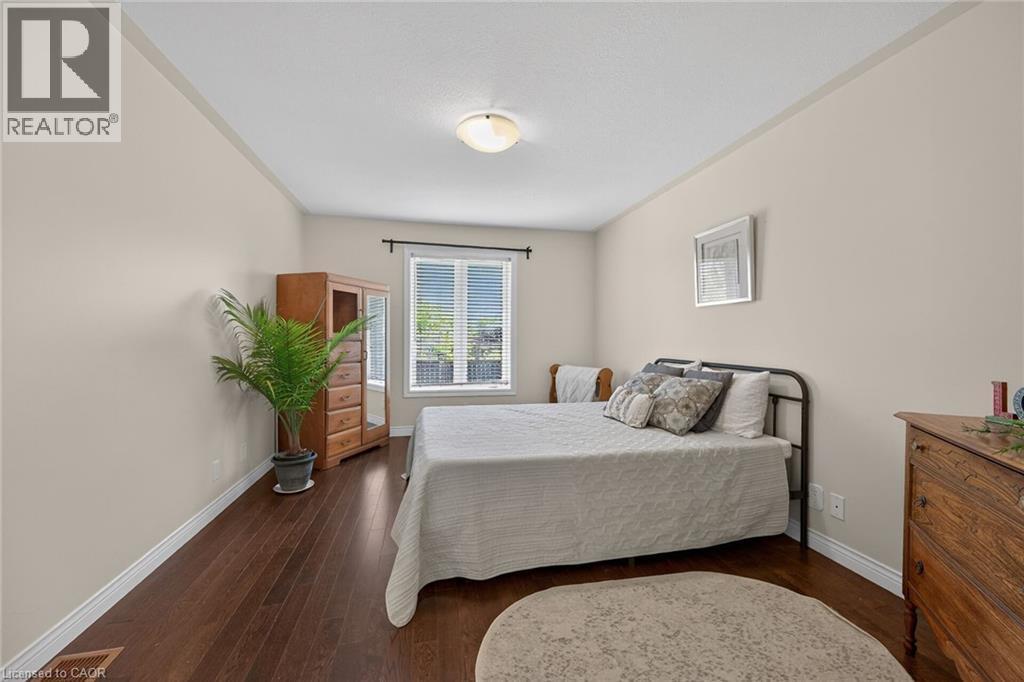 10 Emily Street, Hagersville, ON - Indoor Photo Showing Bedroom