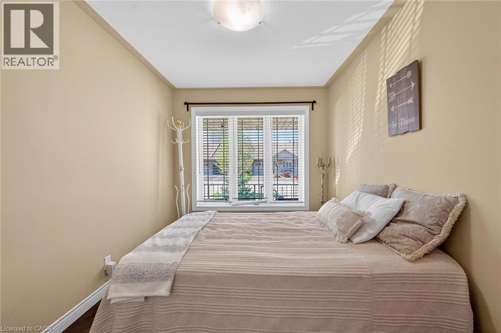 10 Emily Street, Hagersville, ON - Indoor Photo Showing Bedroom