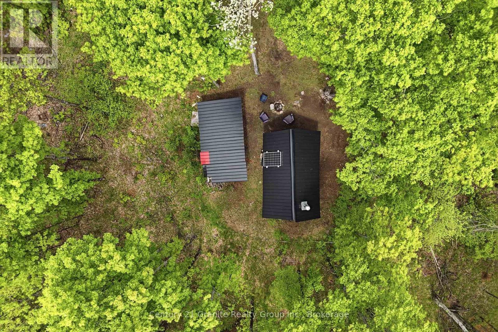 Cabin - 1937 Mumford Road, Highlands East (Cardiff Ward), ON - Outdoor