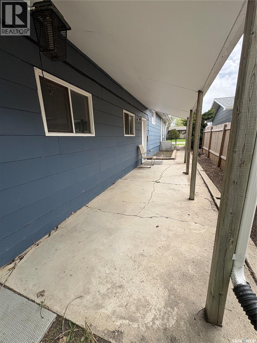 660 Alberta Avenue, Foam Lake, SK - Outdoor With Exterior
