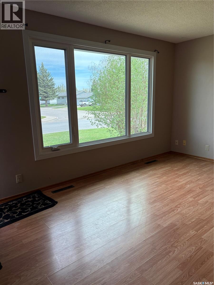 660 Alberta Avenue, Foam Lake, SK - Indoor Photo Showing Other Room