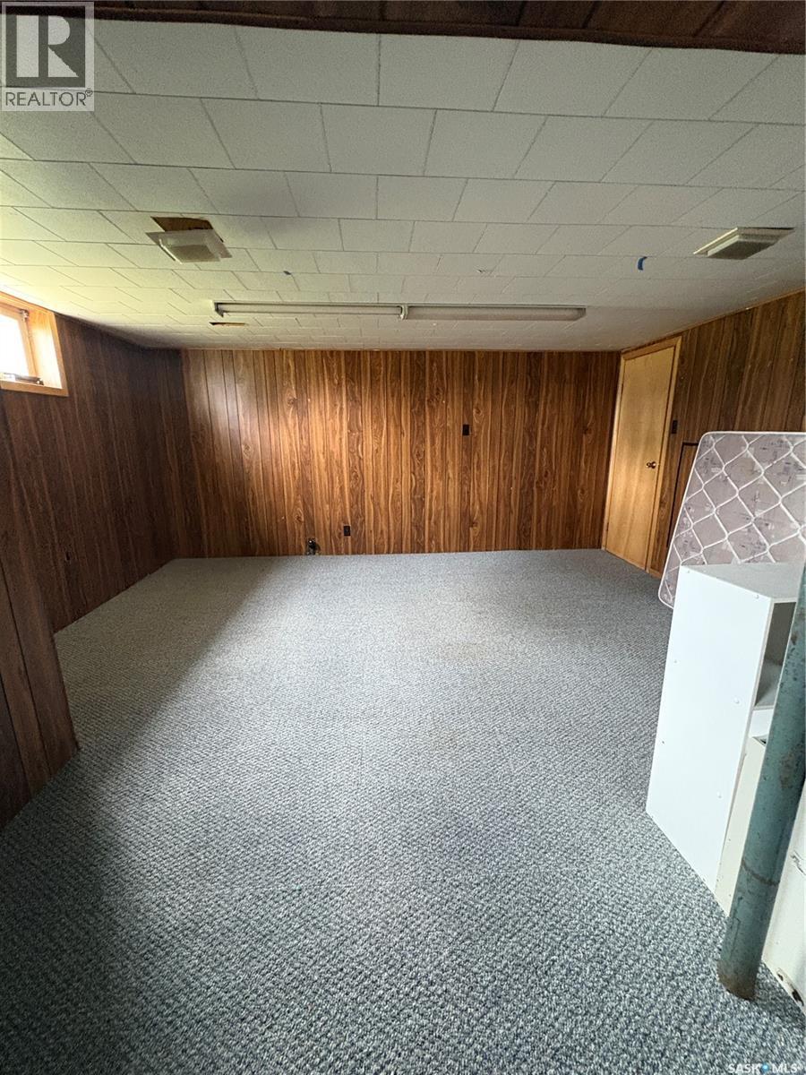 660 Alberta Avenue, Foam Lake, SK - Indoor