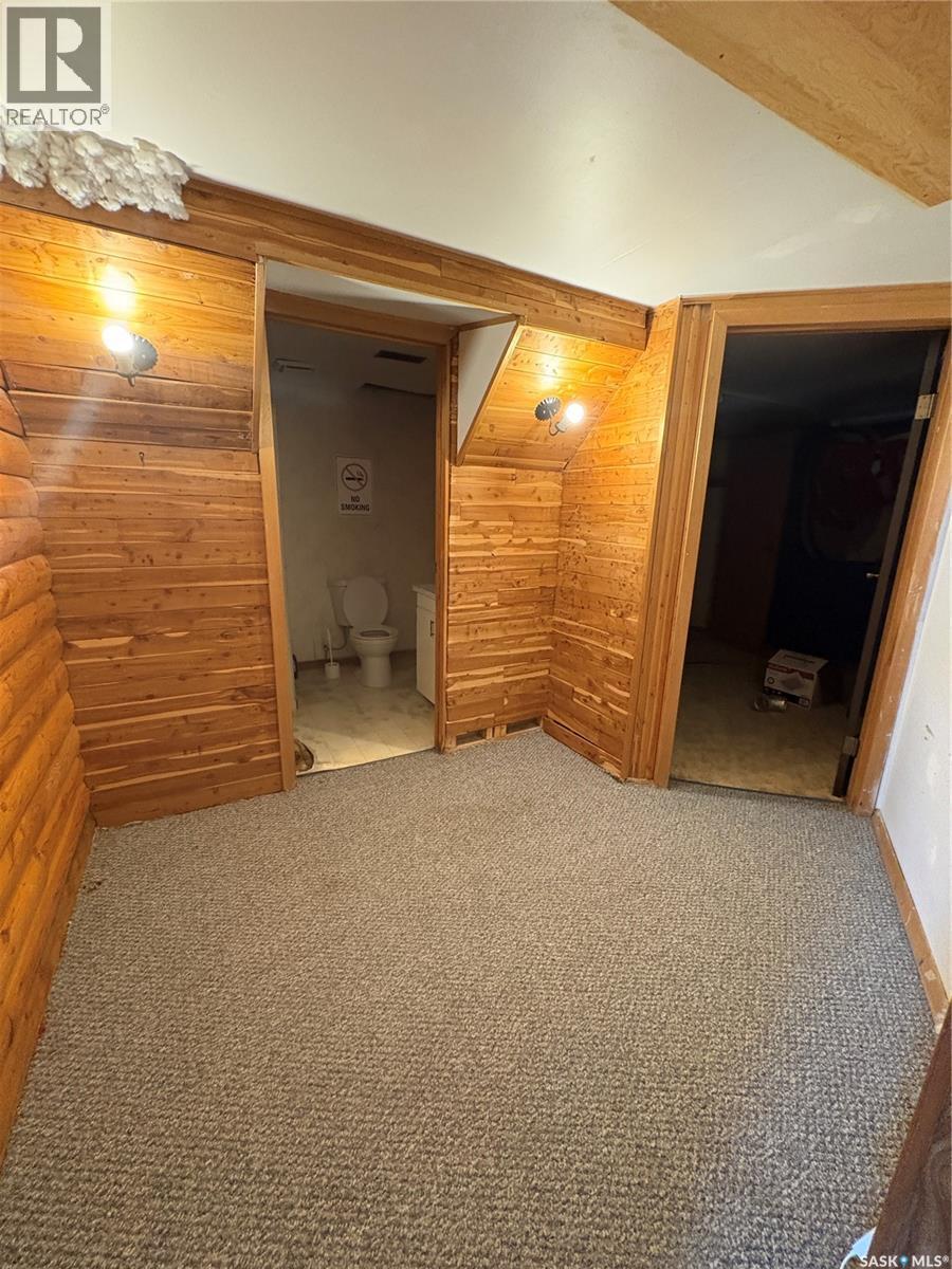 660 Alberta Avenue, Foam Lake, SK - Indoor Photo Showing Other Room