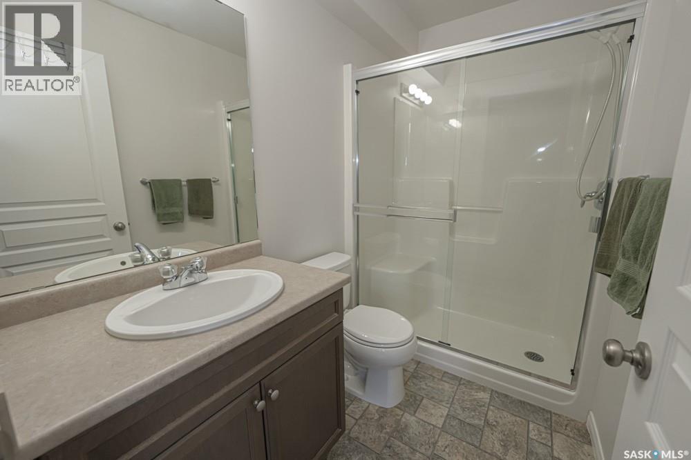 363 Levalley Cove, Saskatoon, SK - Indoor Photo Showing Bathroom