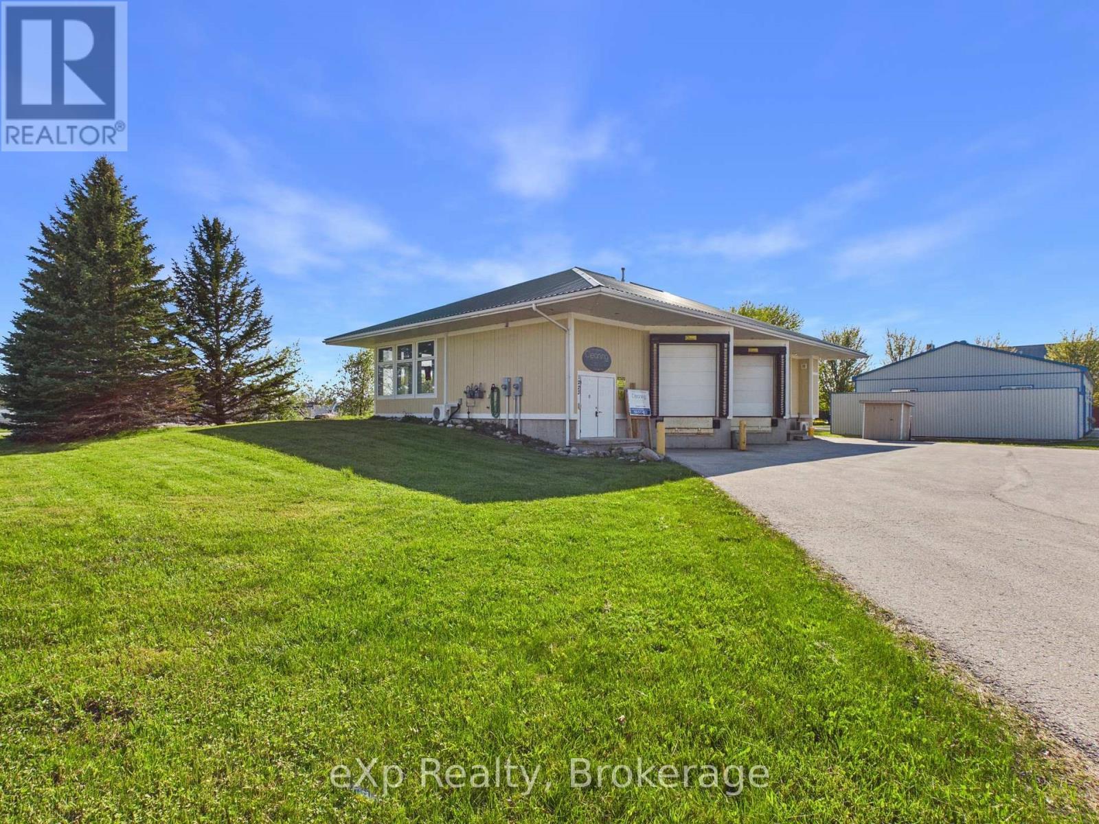 1223 Mackenzie Road, Saugeen Shores, ON