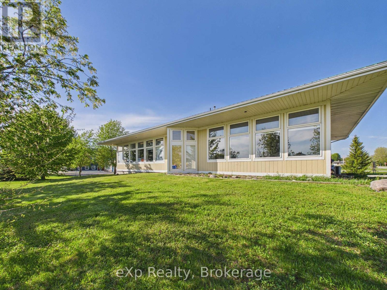 1223 Mackenzie Road, Saugeen Shores, ON