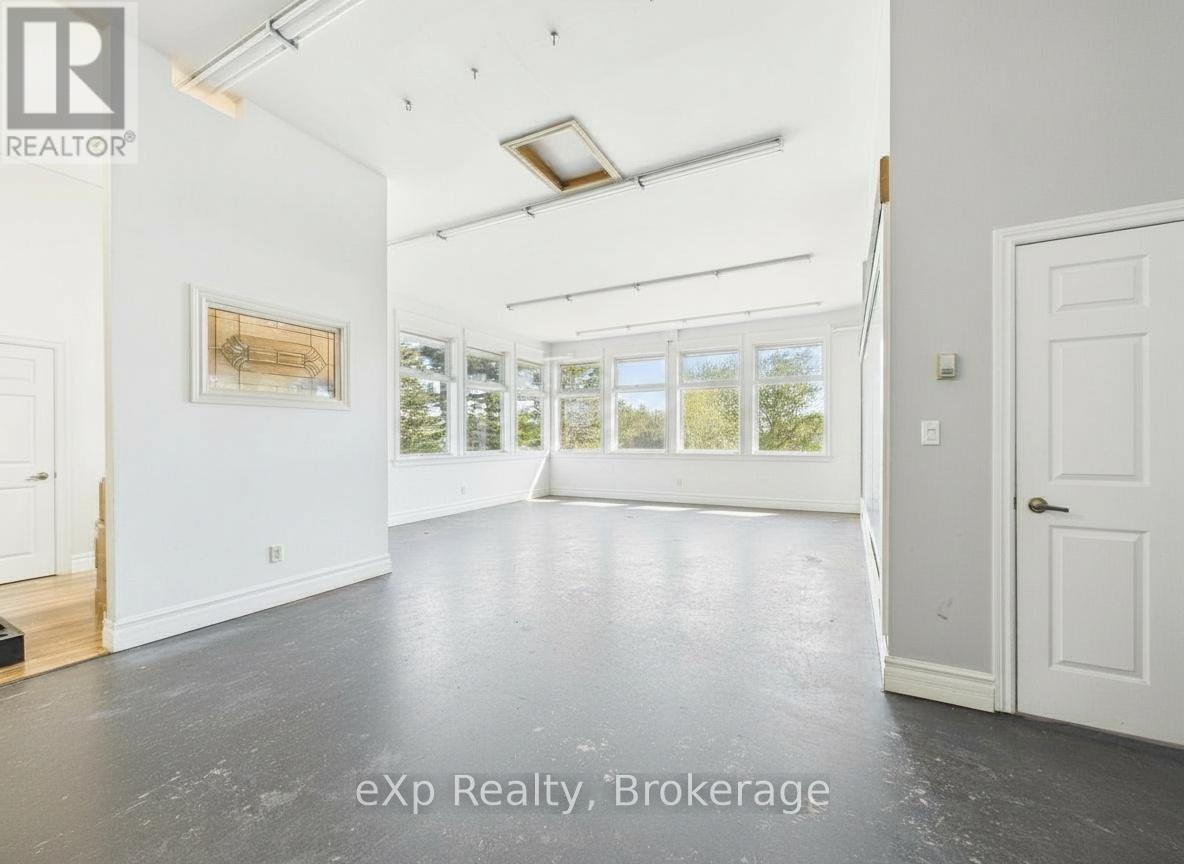 1223 Mackenzie Road, Saugeen Shores, ON