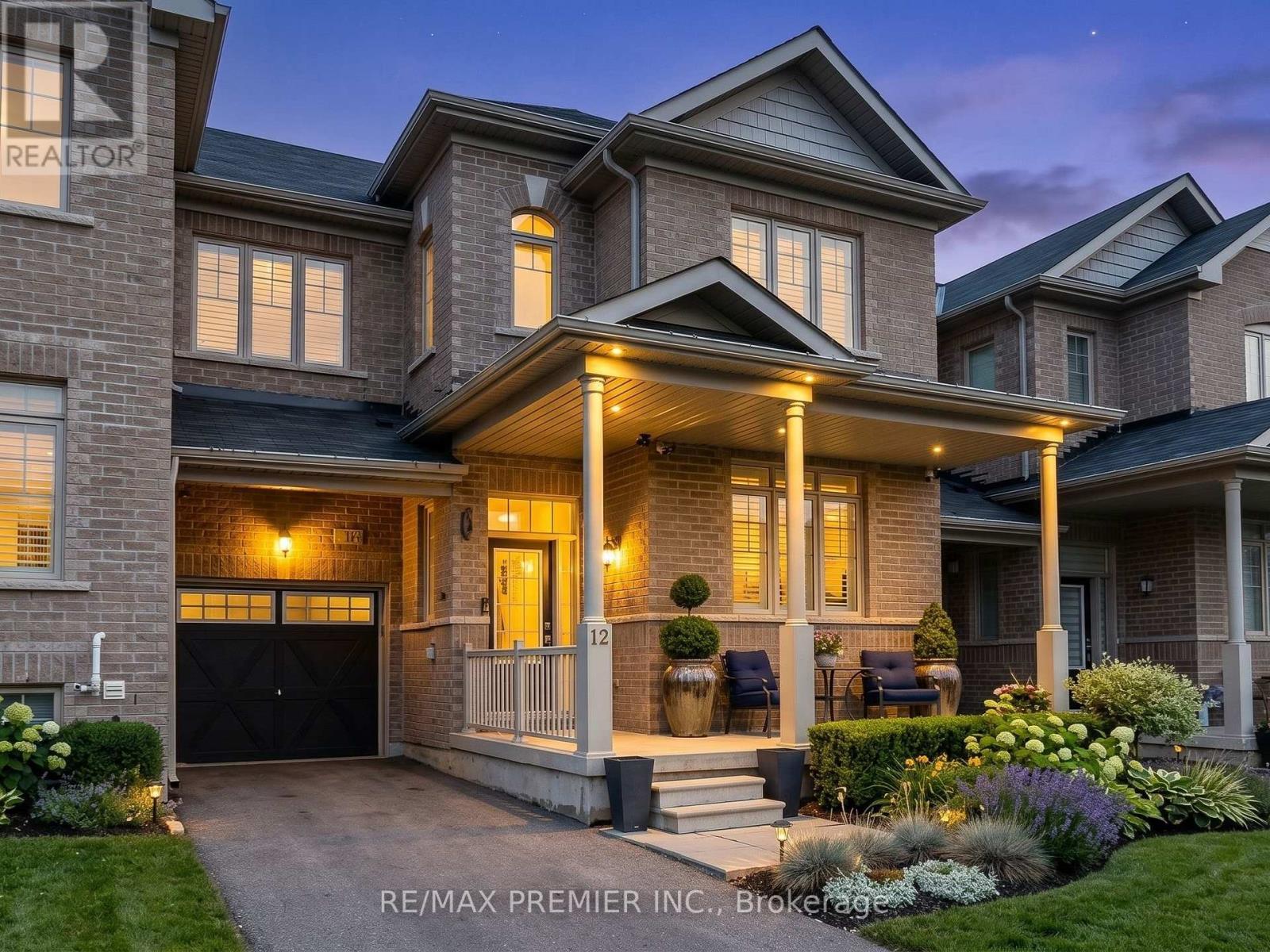 12 Pearcey Crescent, Barrie, ON - Outdoor With Deck Patio Veranda With Facade